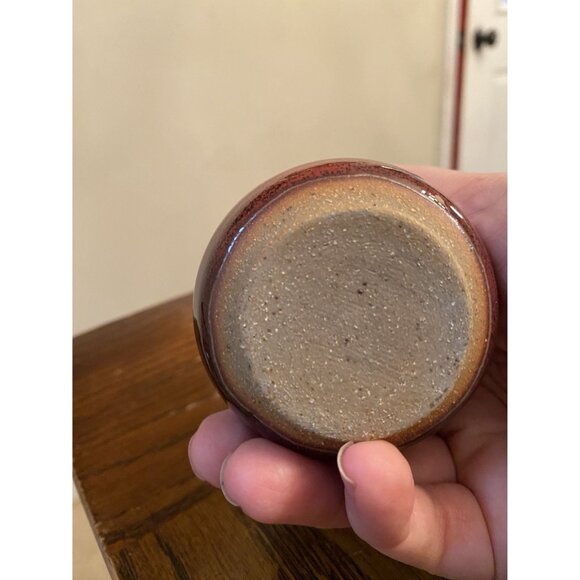 Handcrafted Clay Pottery Dandelion Vase With Gradient Blue & Red Glaze 3.5" tall - Picture 3 of 4